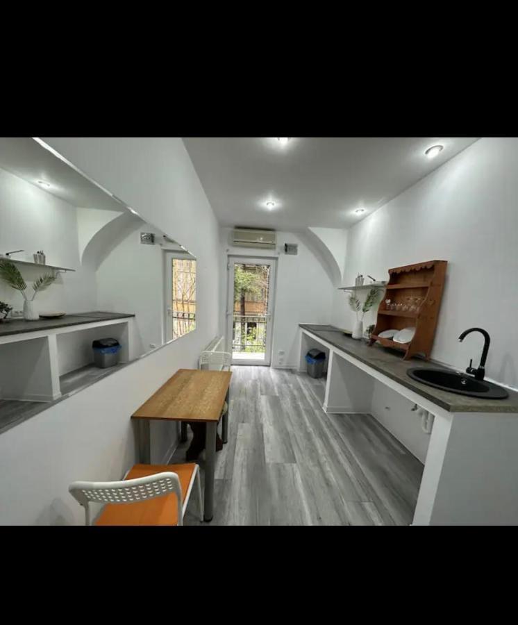Piata Libertatii Apartament 1 Room Тимишоара Экстерьер фото